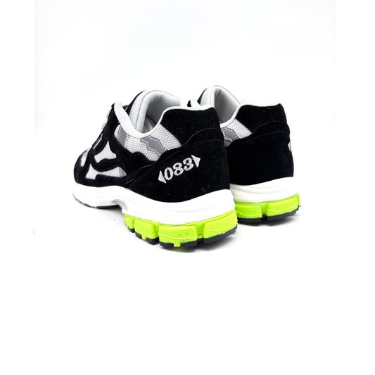 083 TRAINER (BLACK)